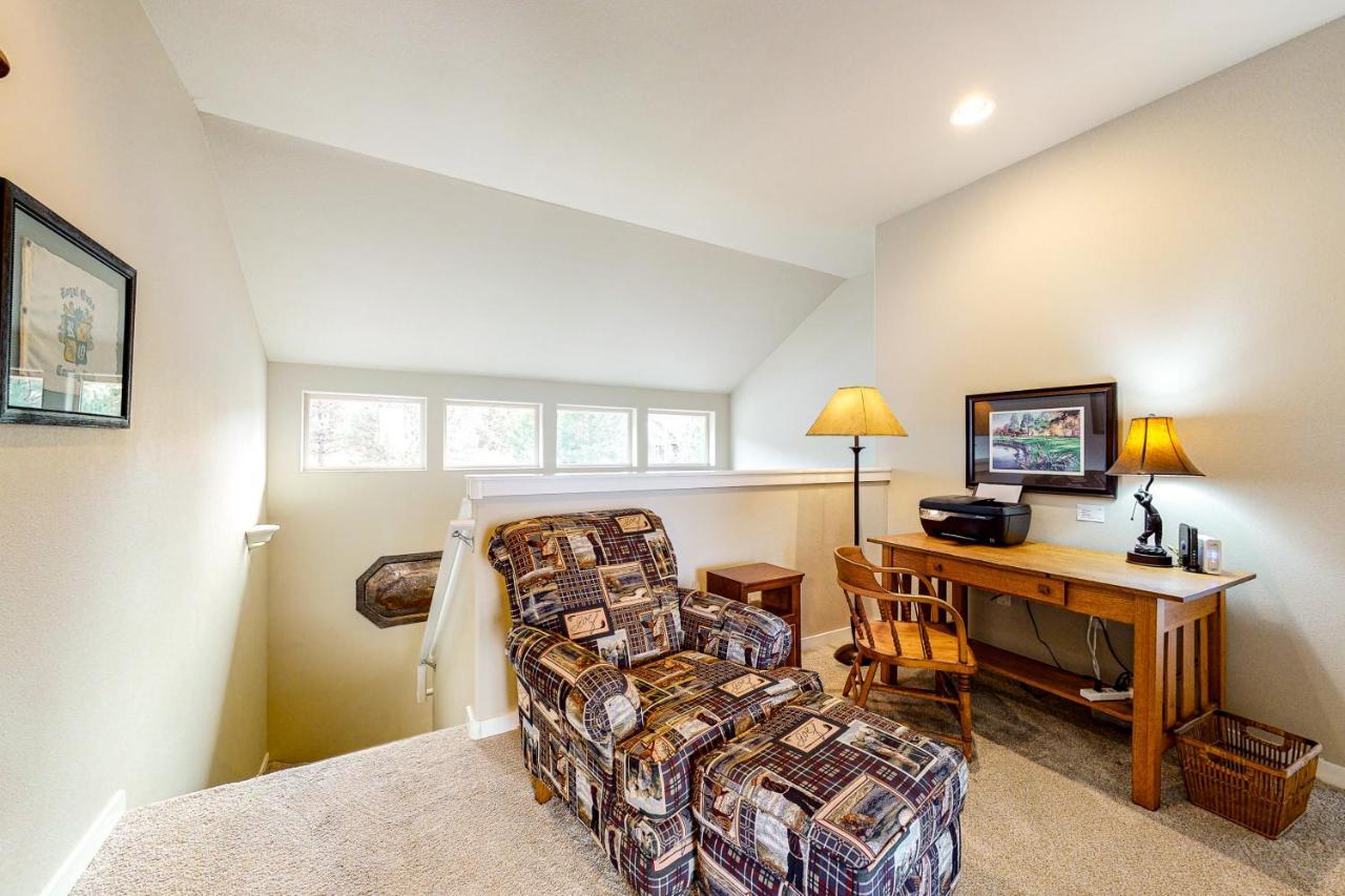 Village Loop View Redmond Exterior foto